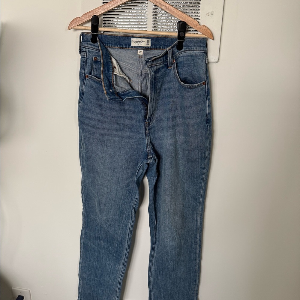Abercrombie Curve Love Jeans, Size 30L